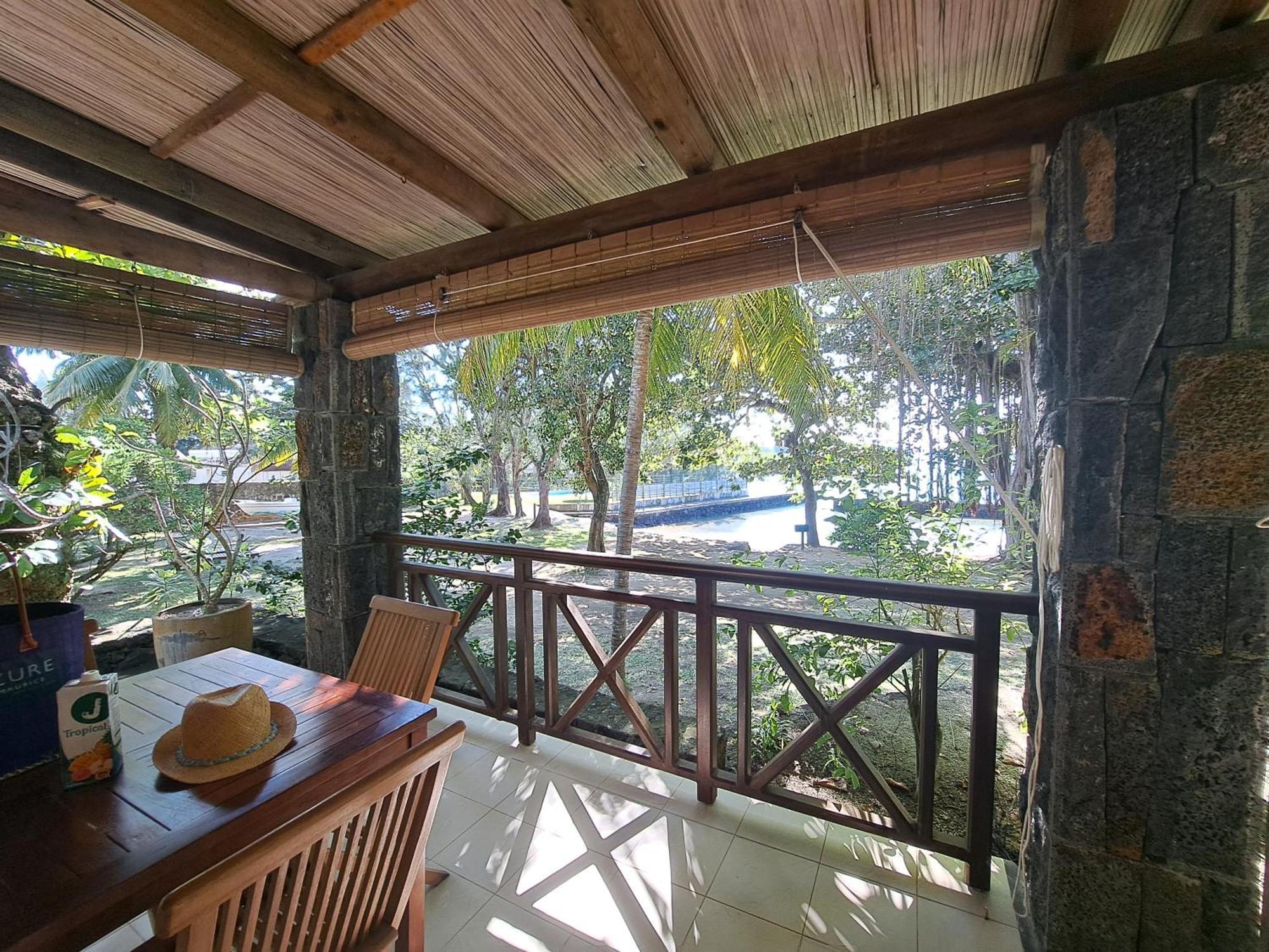 Clair De Lune - Private 2 Bedrooms Beachfront Villa Trou d'Eau Douce Exteriér fotografie