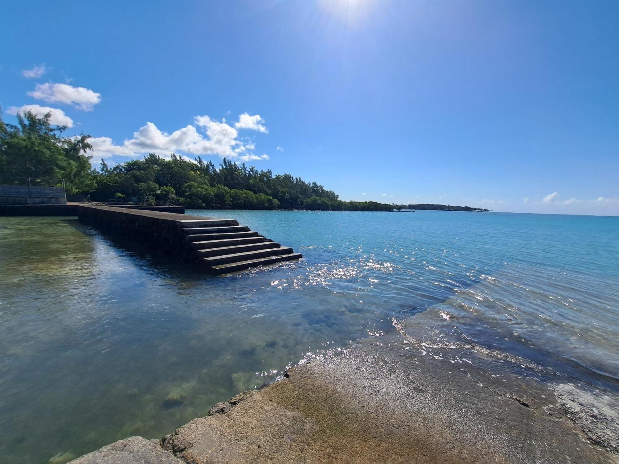 Clair De Lune - Private 2 Bedrooms Beachfront Villa Trou d'Eau Douce Exteriér fotografie
